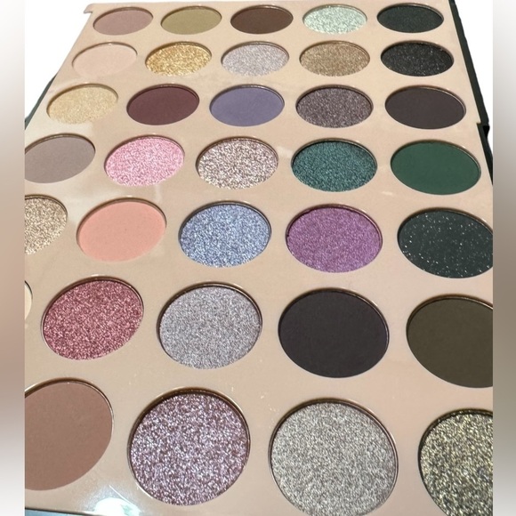 NWOT Morphe 35C Everyday Chic Artistry Palette Brand New Unused without Box - Picture 10 of 16
